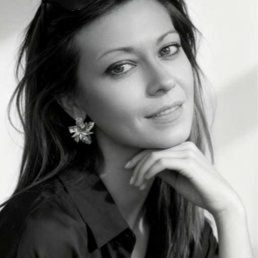 IAD Justine Hasenfus