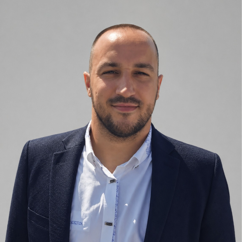 IAD Fernando Loureiro