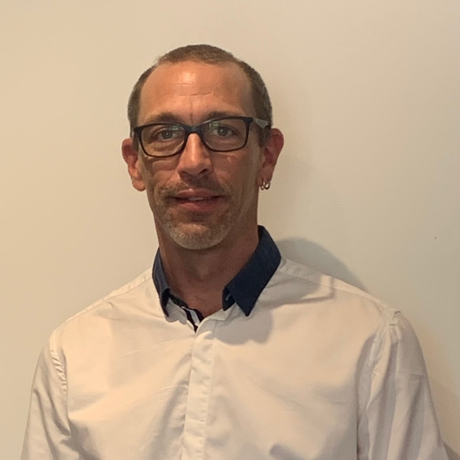 IAD Julien Frière