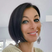 Veronique ROUX
