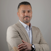 Noureddine SGHAIER