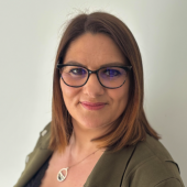Melanie SIGNES