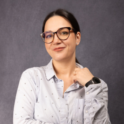 IAD Chloé Linon