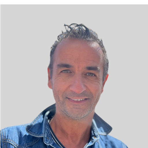 IAD Stephane Bertrand