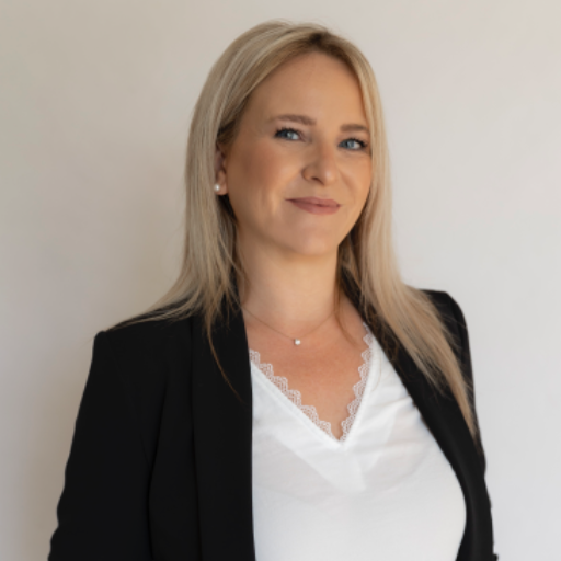 IAD Estelle Issemaren