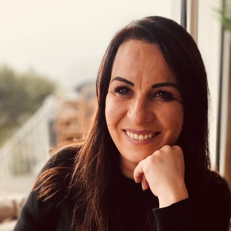 IAD Julie LÉVEILLÉ