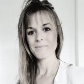 Julie LANZA