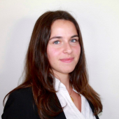 Lucie YOUNG