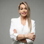 Alina GRAD