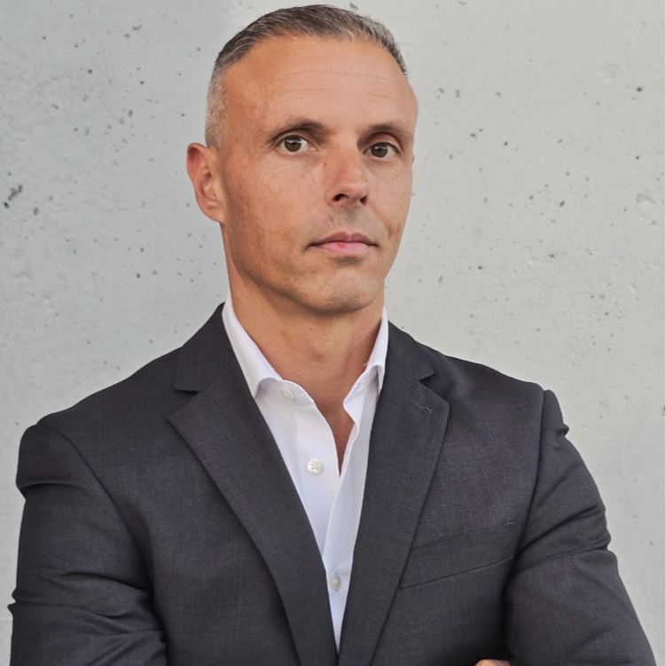 Délio Fernandes