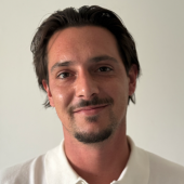 Axel HALLET