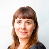 Julie VAN MAERCKEN