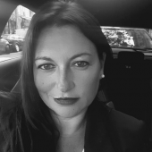 IAD Emmanuelle Pearon