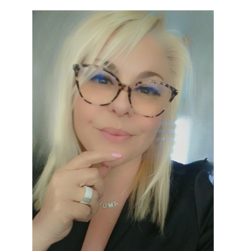 IAD Alexandra Ledanois