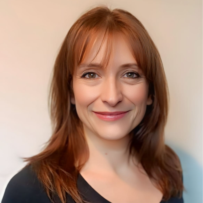 IAD Chloé Carjuzaa