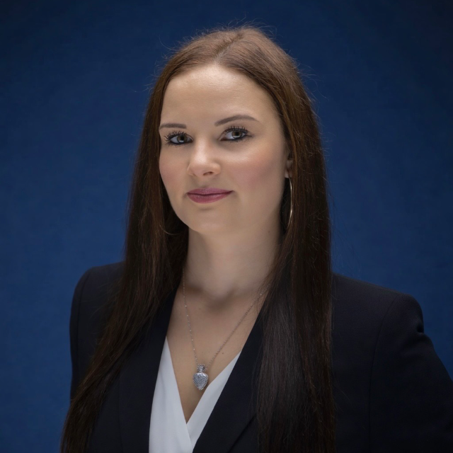 IAD Charlotte Feneon