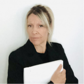 Dorothee VANDENBROECK