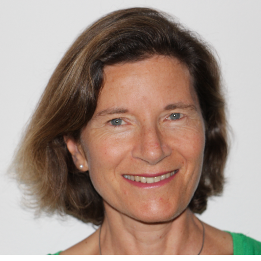 IAD Emmanuelle De Barrau
