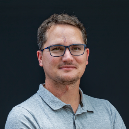 IAD Nicolas Decharne
