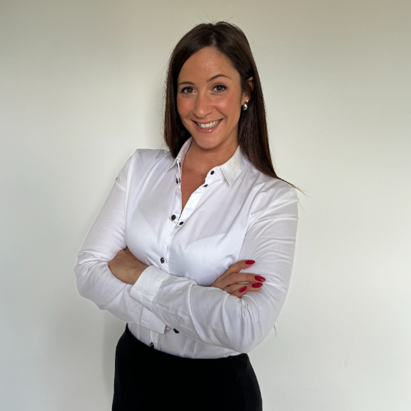 IAD Angie Smith