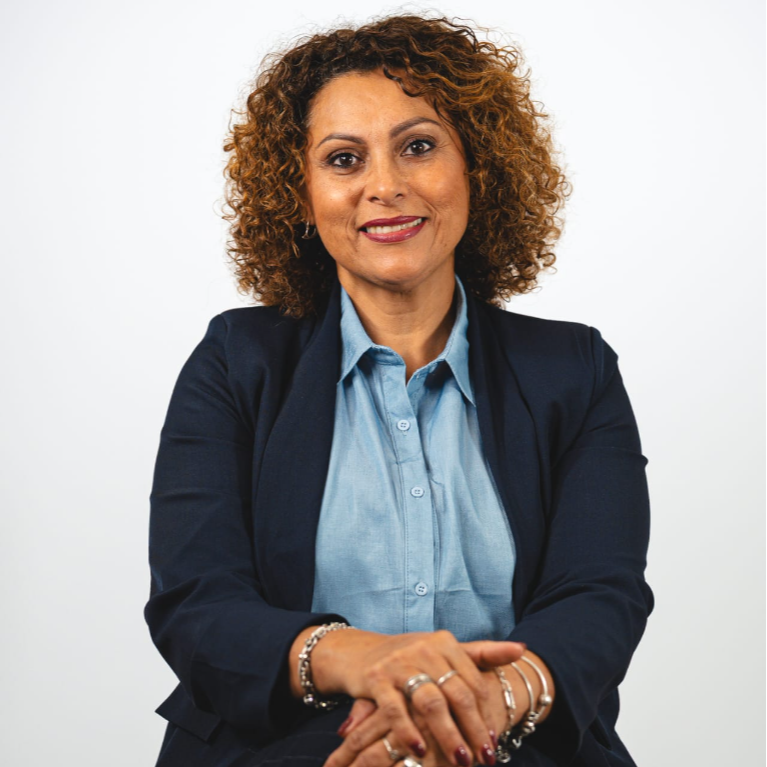 Claudia Campos