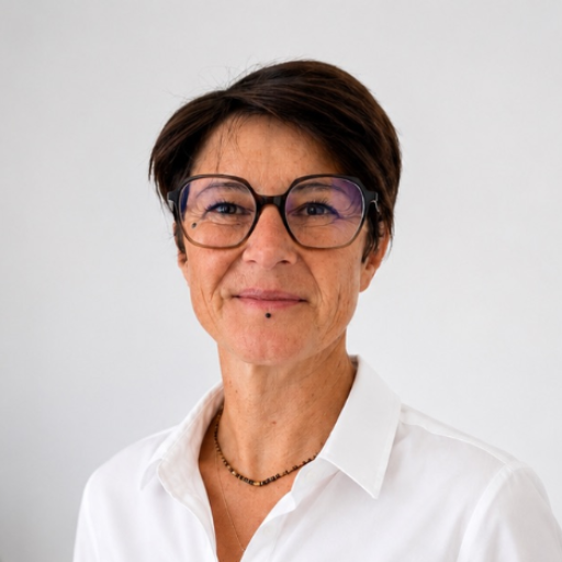 IAD Carine DESMOULIN