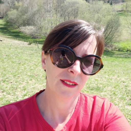 IAD Céline Caillon