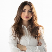 Helene AL HALABIYA