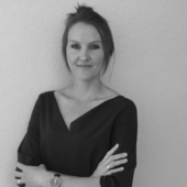 IAD Pauline VAN LEEUWEN