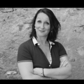 Isabelle SENES