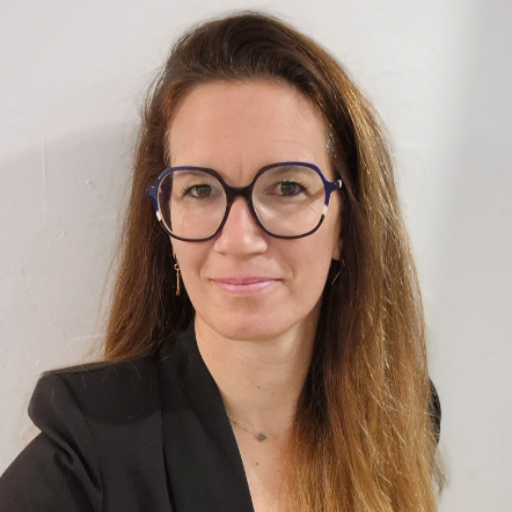IAD Julie Bernard
