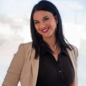 Laurie MERCUZOT