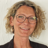 Isabelle COCHET
