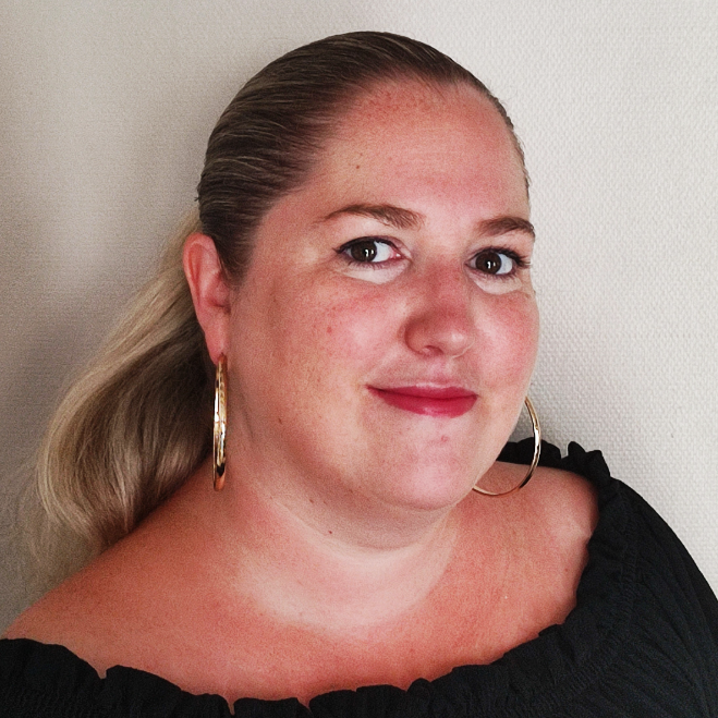 IAD Stephanie BANOS