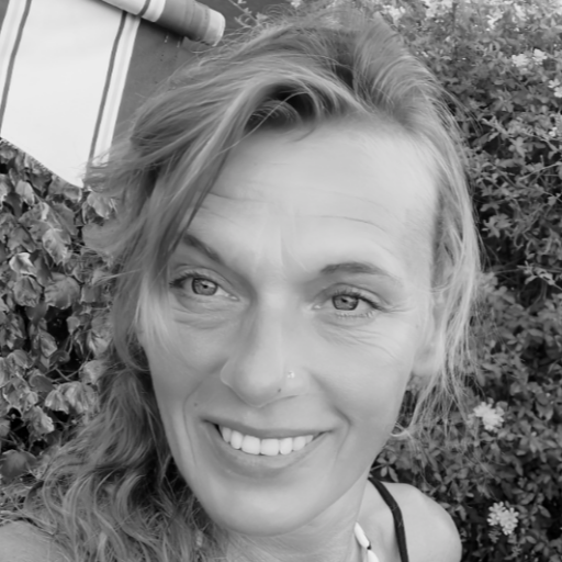 IAD Anne Roux