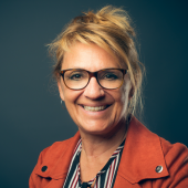 Agnes BETHULAR