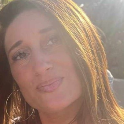 IAD Laetitia Apostolides