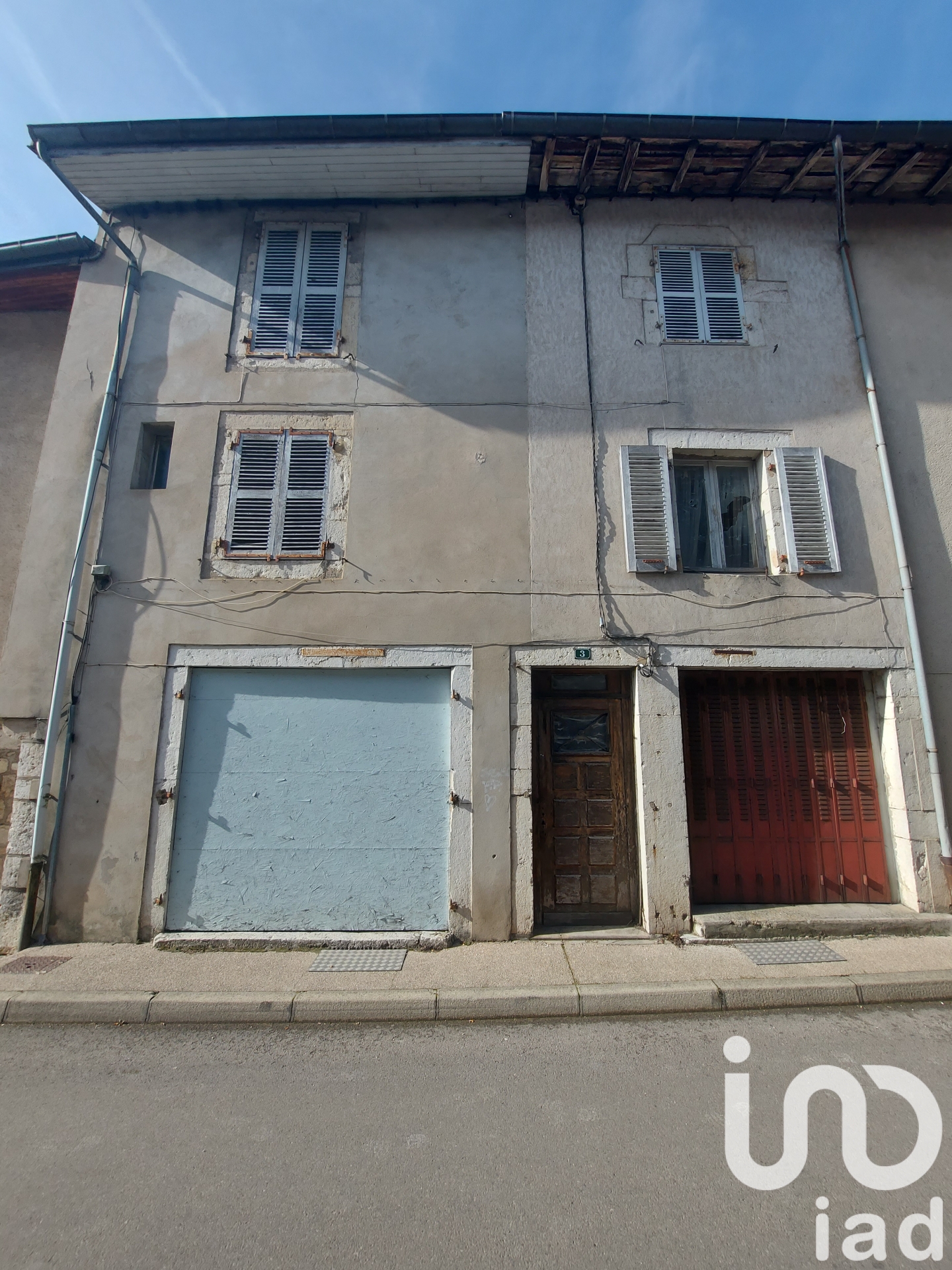 Maison à vendre à Arinthod — 23 000 € — IAD France