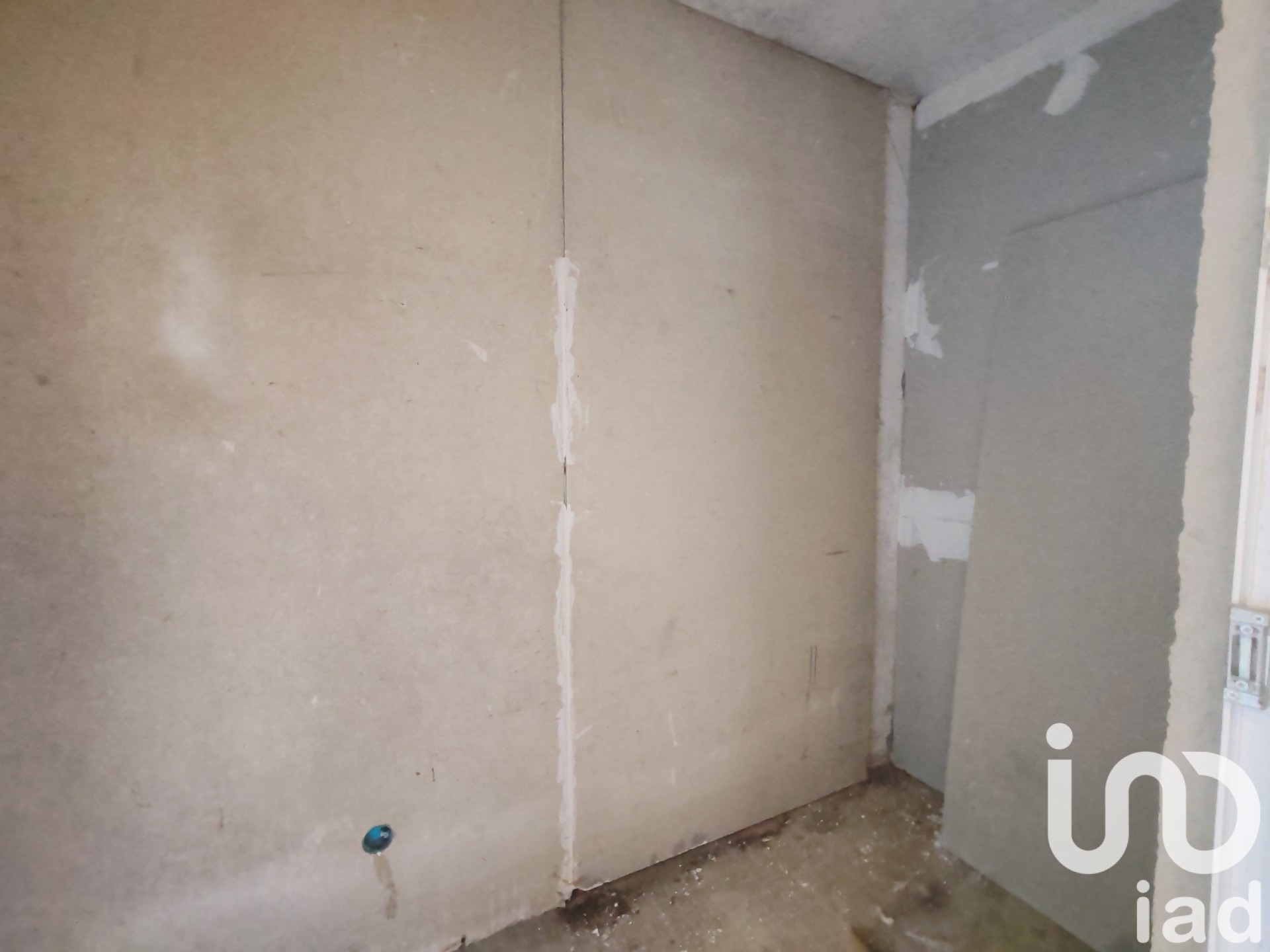 Vente maison à Château-Renault (37110) : grange 1 pièce 33 m² - 2102420 — 6