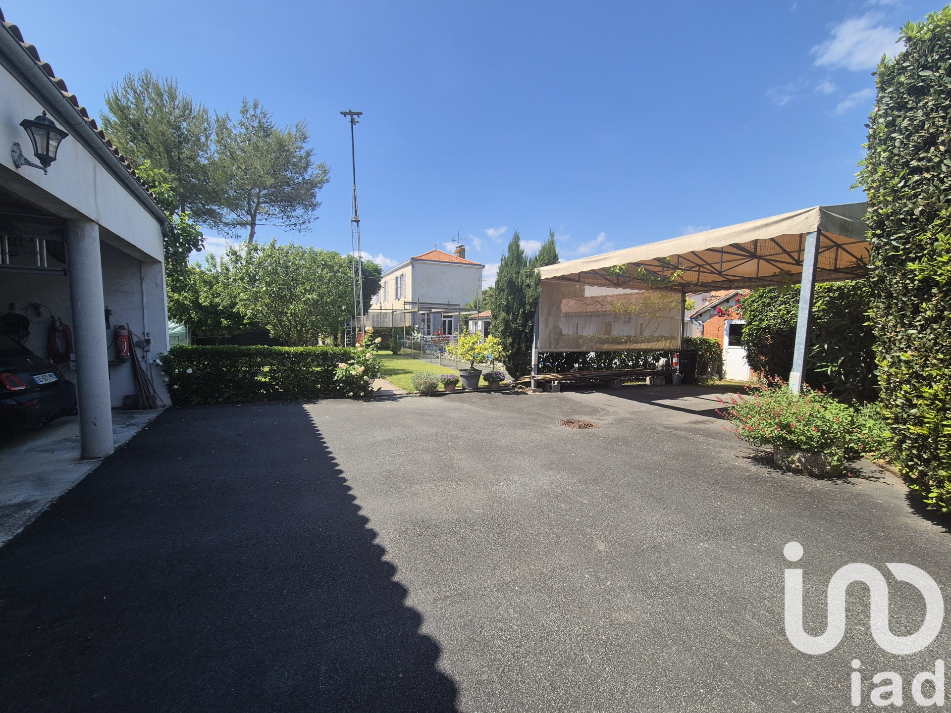 Vente maison à Bourgneuf (17220) : demeure 14 pièces 574 m² - 2102306 — 21