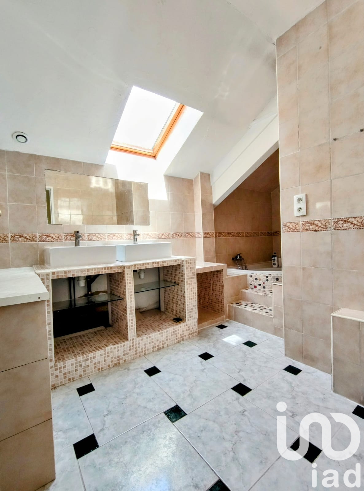 Vente maison à Cluses (74300) : maison 6 pièces 307 m² - 2099658 — 23