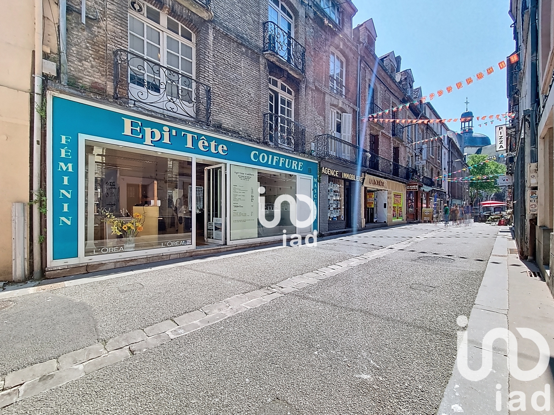 Immeuble à vendre à Dieppe — 299 000 € — IAD France