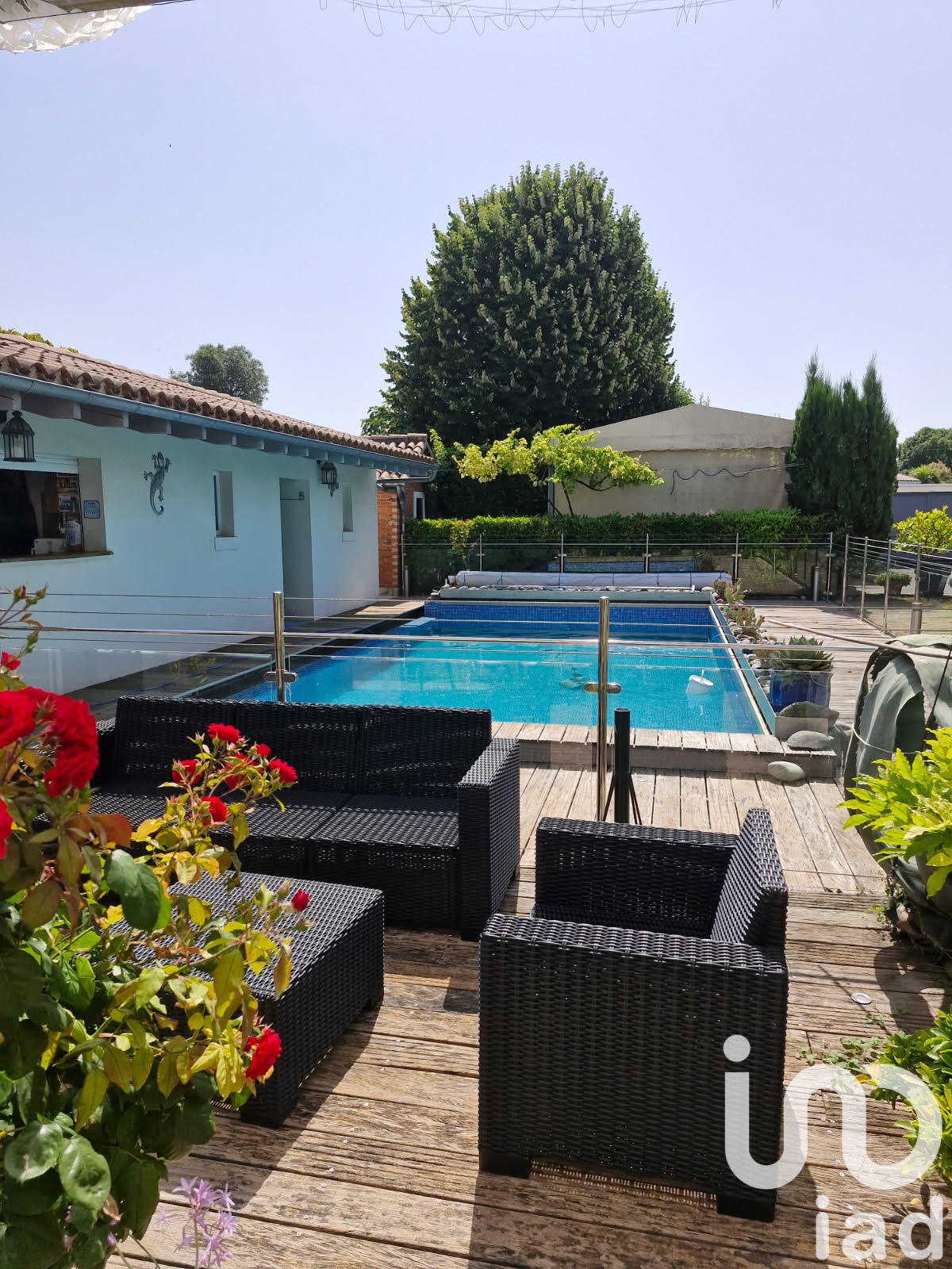 Vente maison à Bourgneuf (17220) : demeure 14 pièces 574 m² - 2102306 — 17