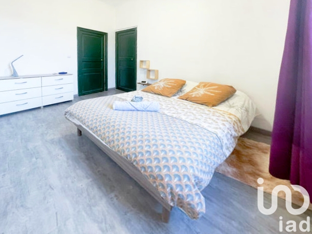 Vente maison à Signes (83870) : maison de ville 8 pièces 170 m² - 1817529 — 4