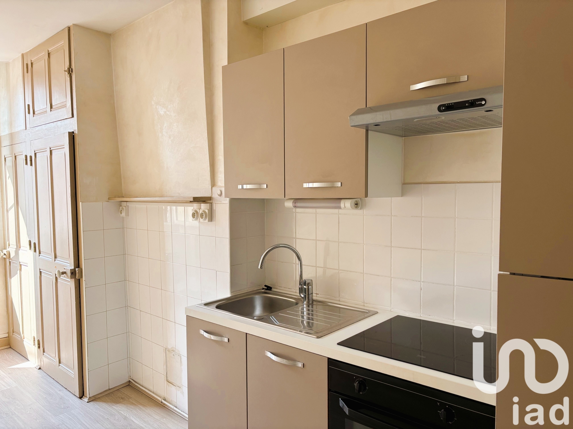 Vente immeuble 179 m² à Le Pont-de-Beauvoisin (38480) - 2095415 — 9