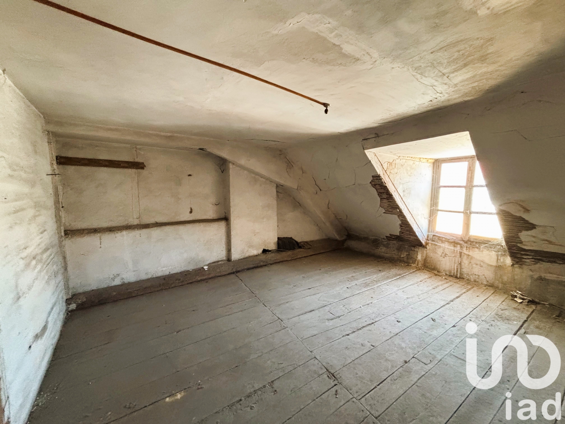 Vente immeuble 179 m² à Le Pont-de-Beauvoisin (38480) - 2095415 — 16