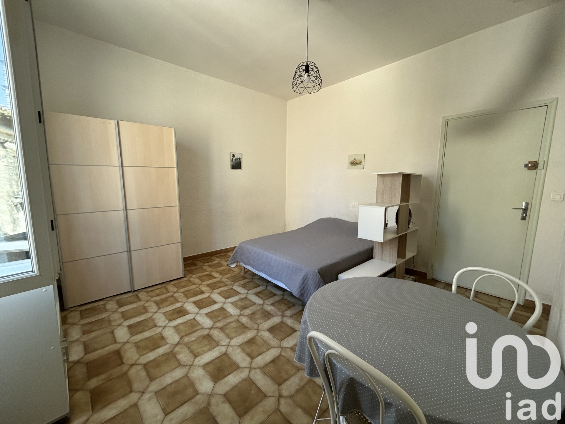 Studio à Aramon