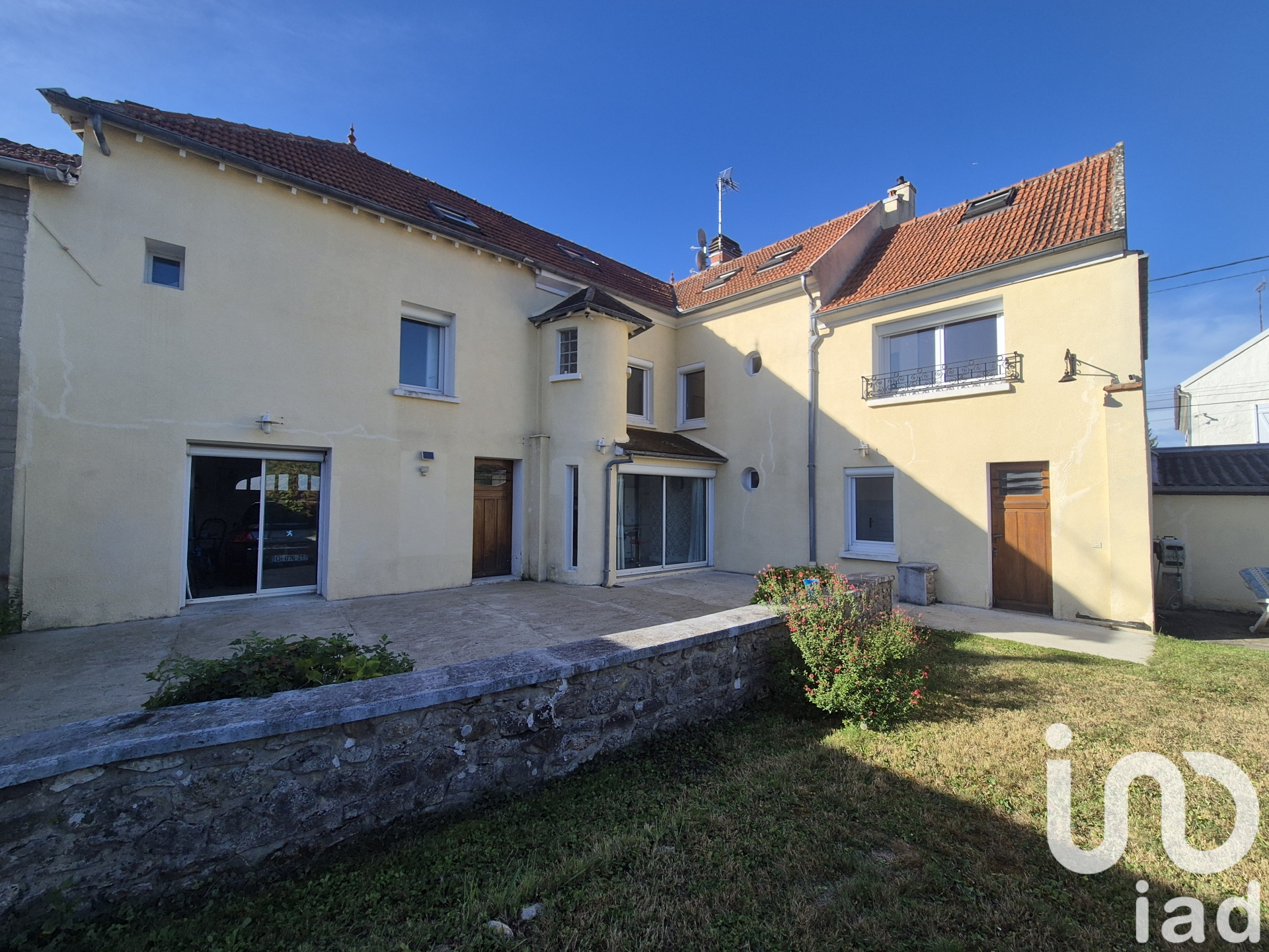 Maison à vendre à Varreddes — 385 000 € — IAD France