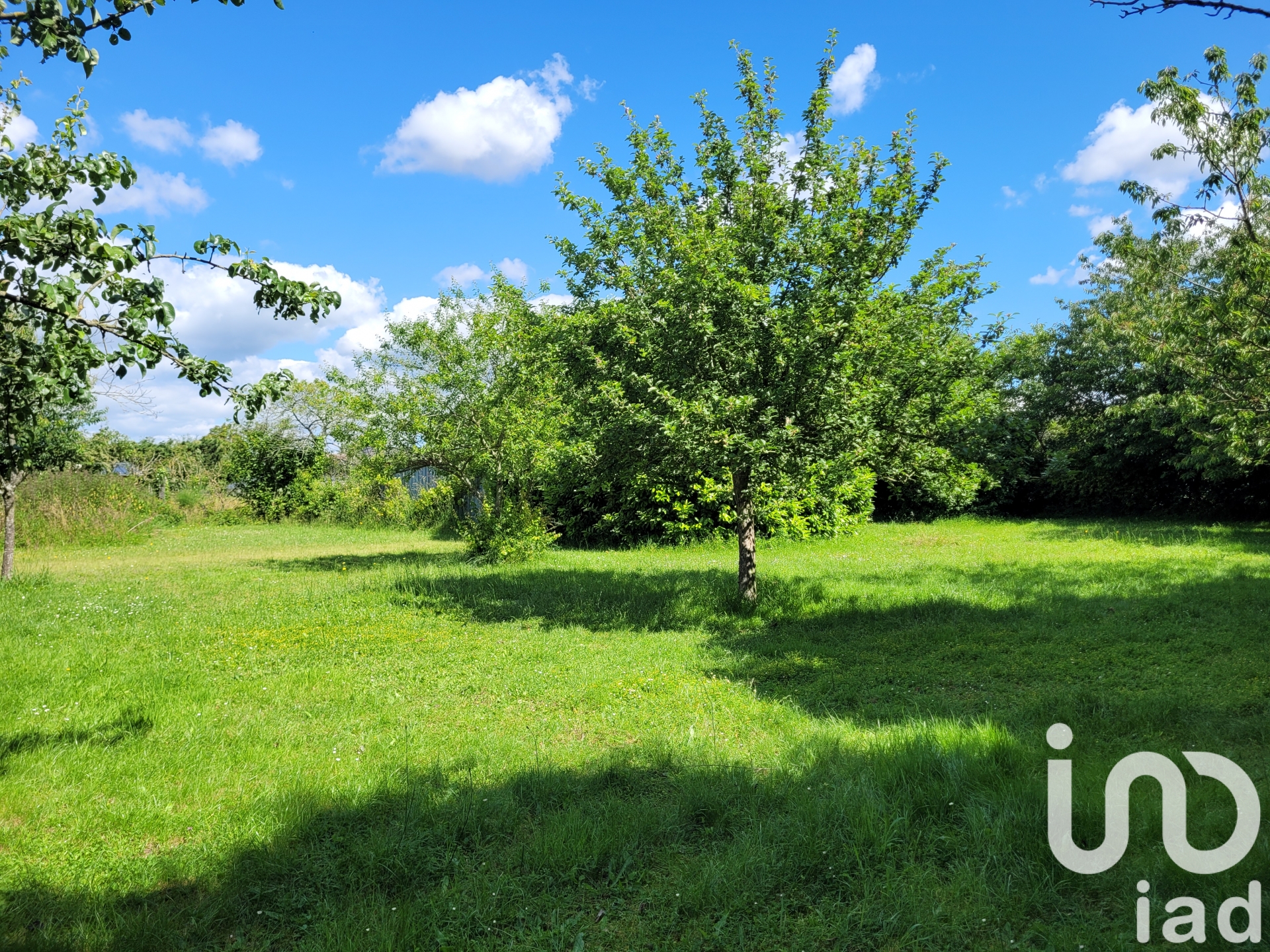 Vente Terrain à bâtir 1 421 m²