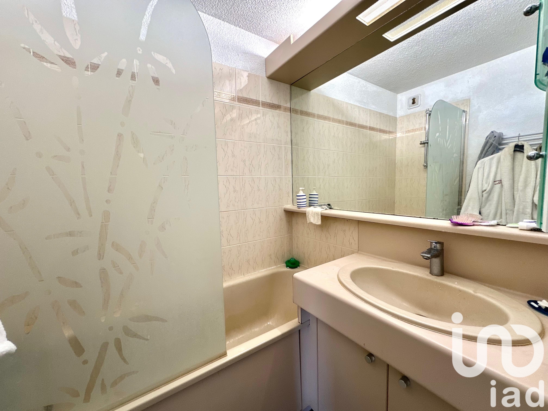 Vente appartement à Gassin (83580) : appartement 2 pièces 41 m² — 6